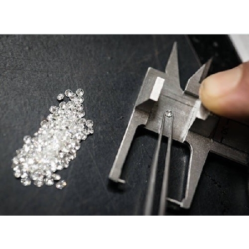 Natural unset diamonds 4 carats melee brilliant cut white South Africa jewellery investment